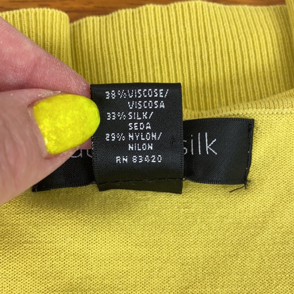 August Silk Woman Casual Chartreuse Yellow Silk Blend Knit Tee - Picture 10 of 11